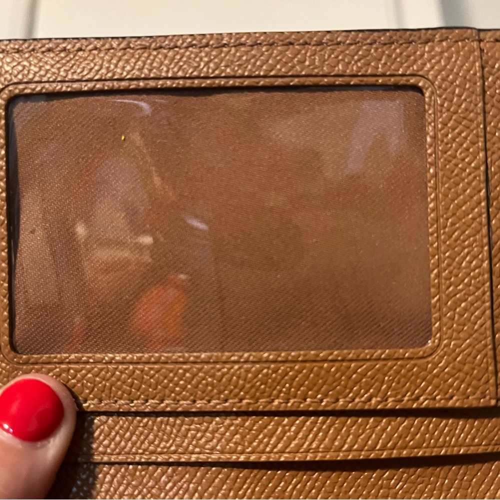 Coach Pink and Cream Leather Wallet - Picture 4 of 8